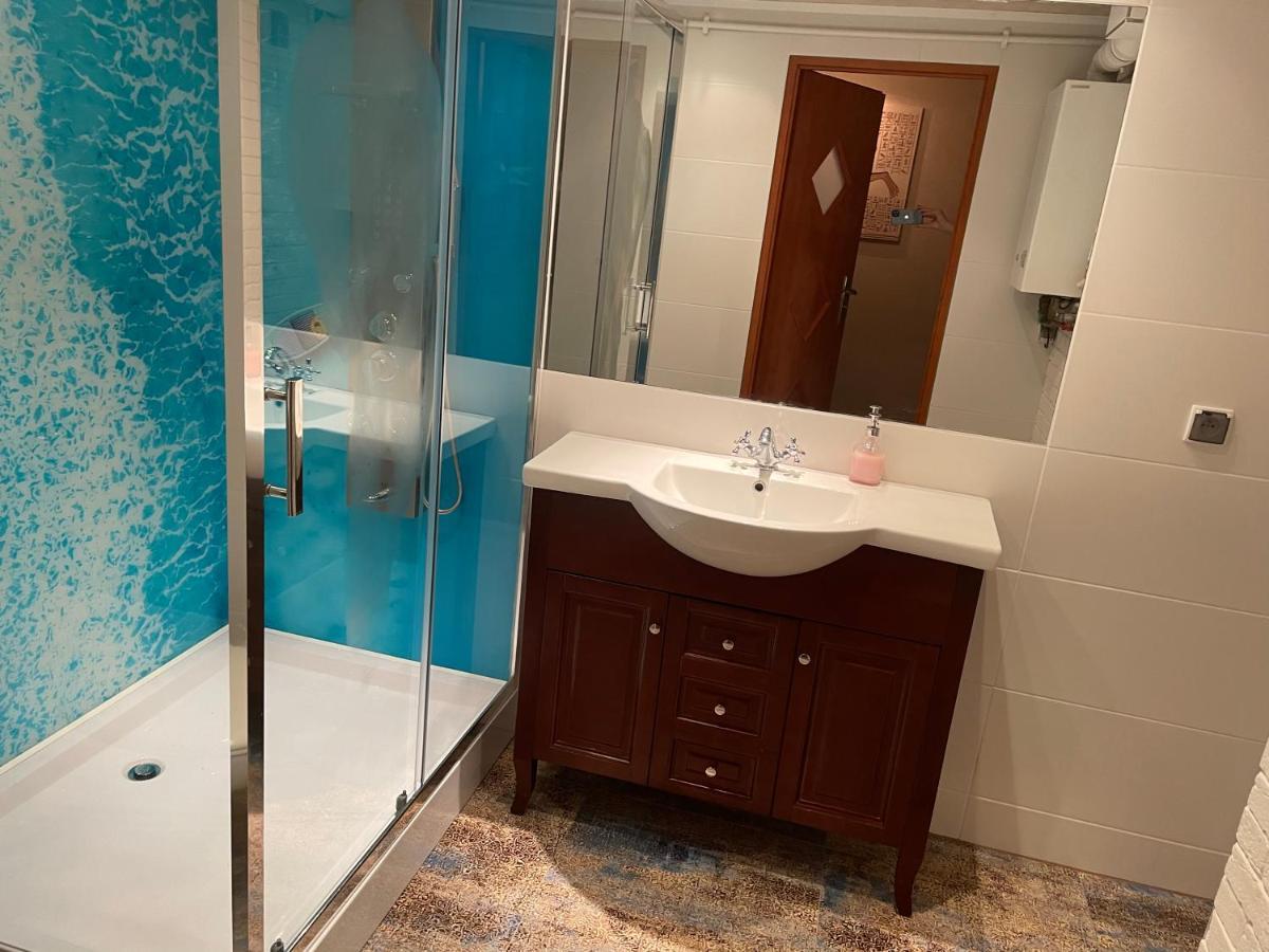 Apartament Przy Ulicy Zaruskiego Blisko Plazy Ustka Luaran gambar